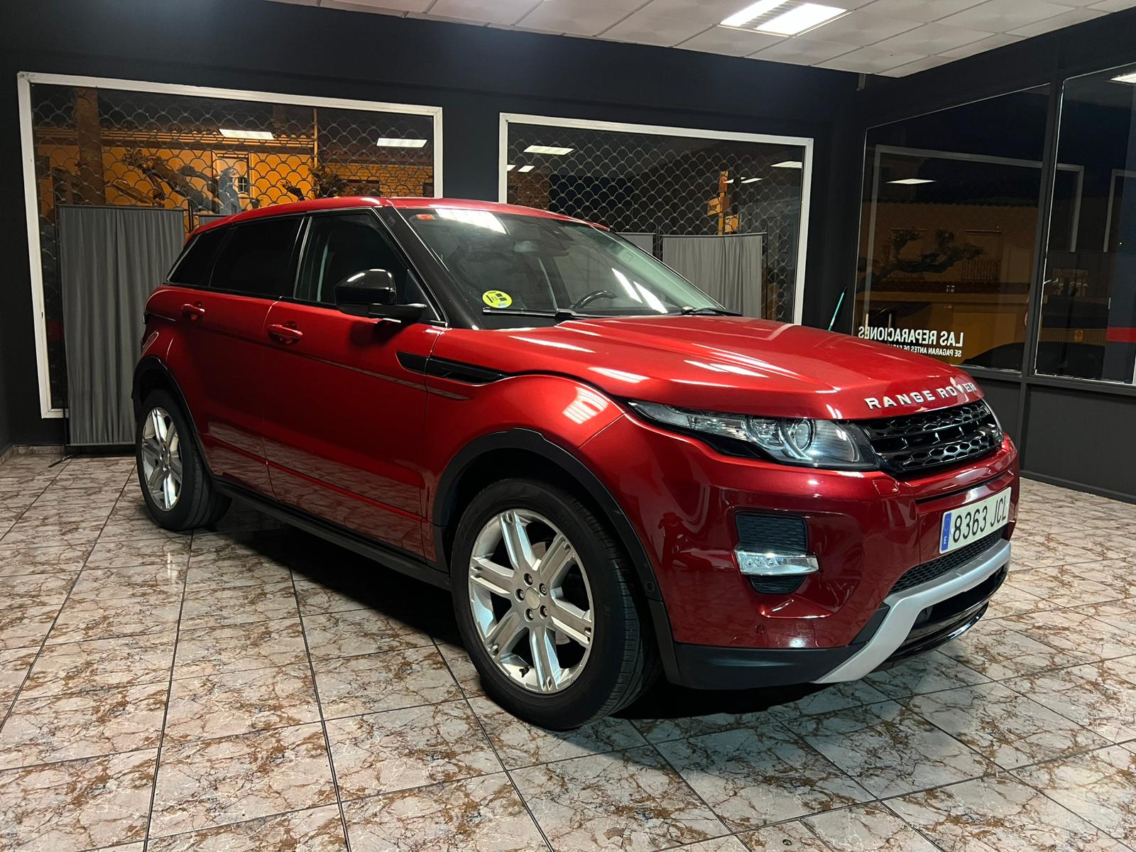 
								Range Rover Evoque full									