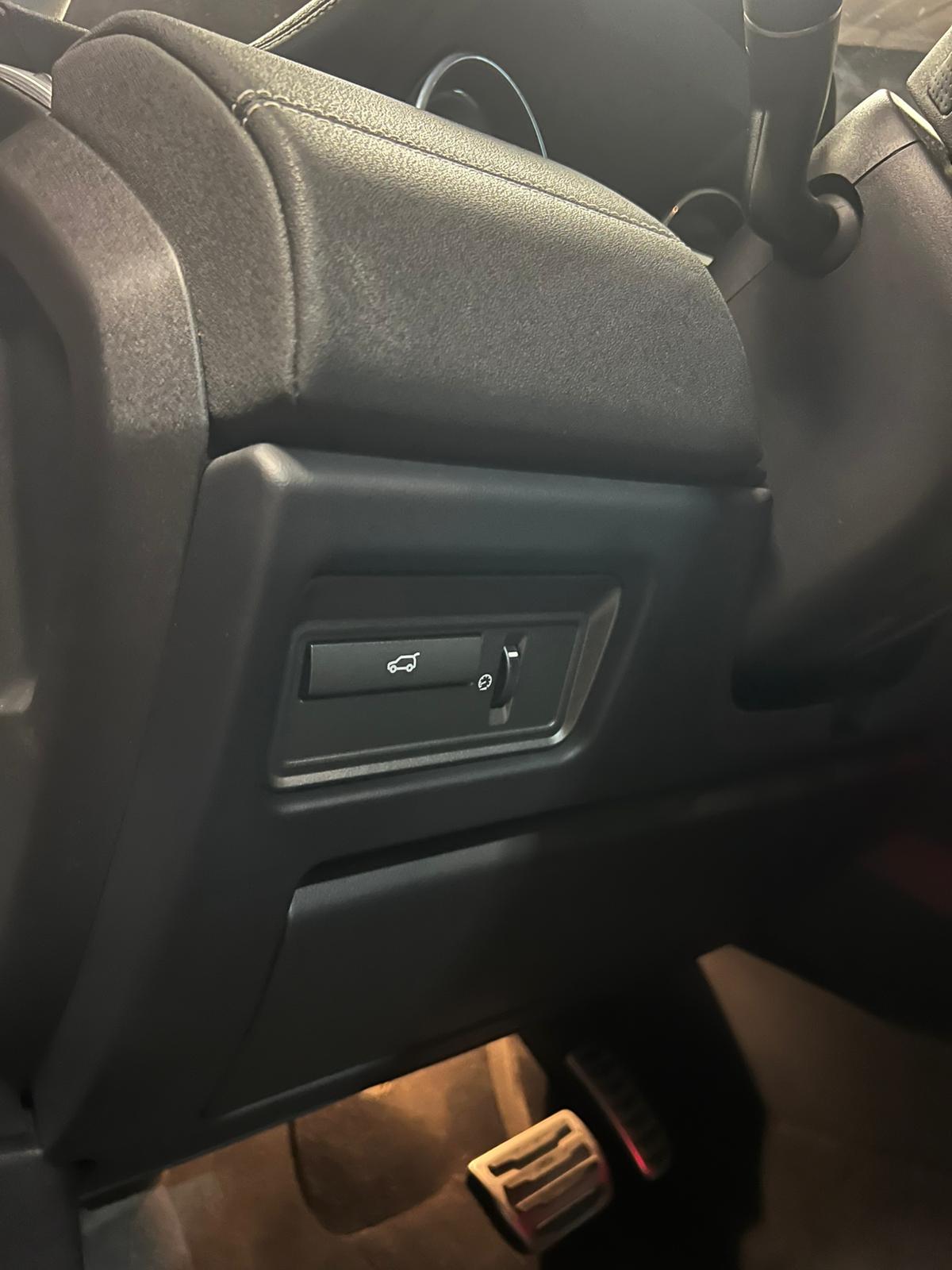 
								Range Rover Evoque full									