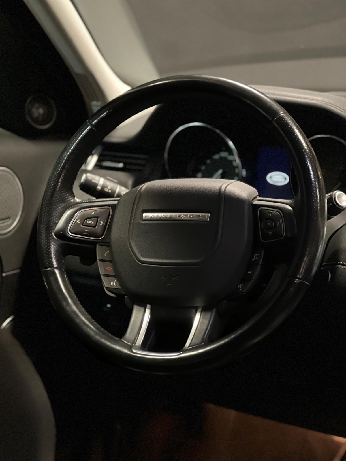 
								Range Rover Evoque full									