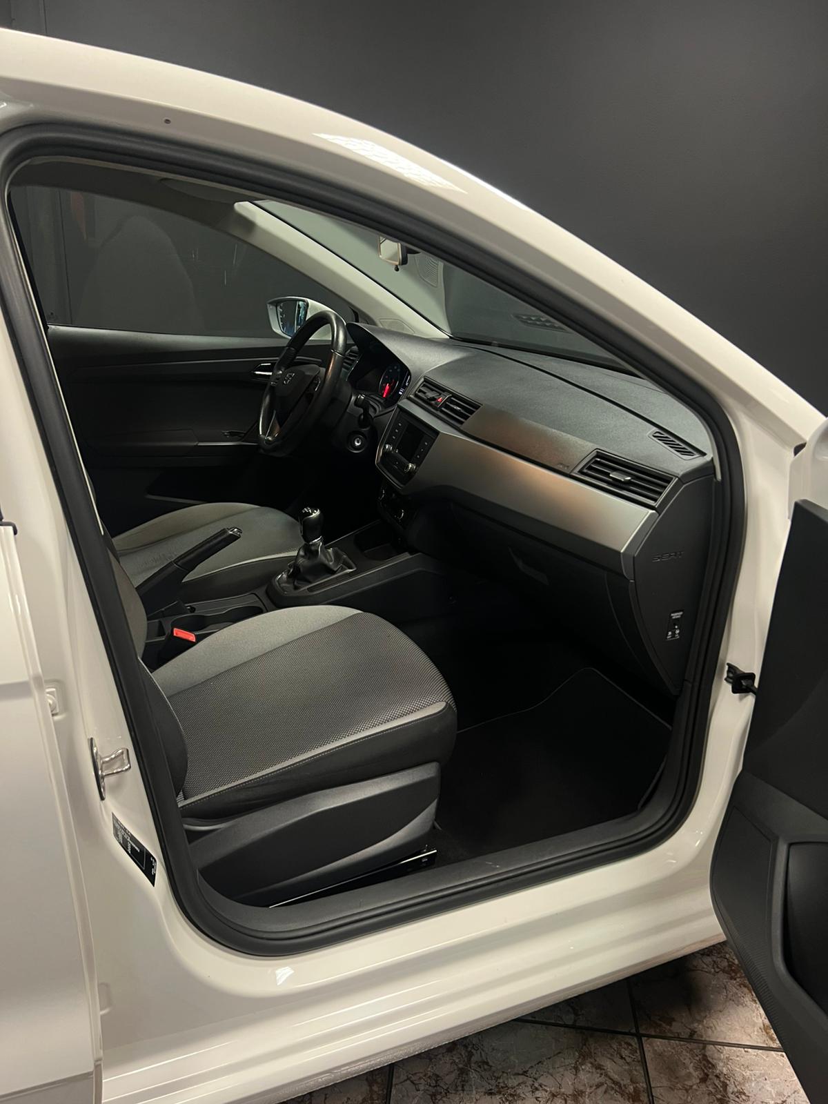 
								Seat Ibiza full									