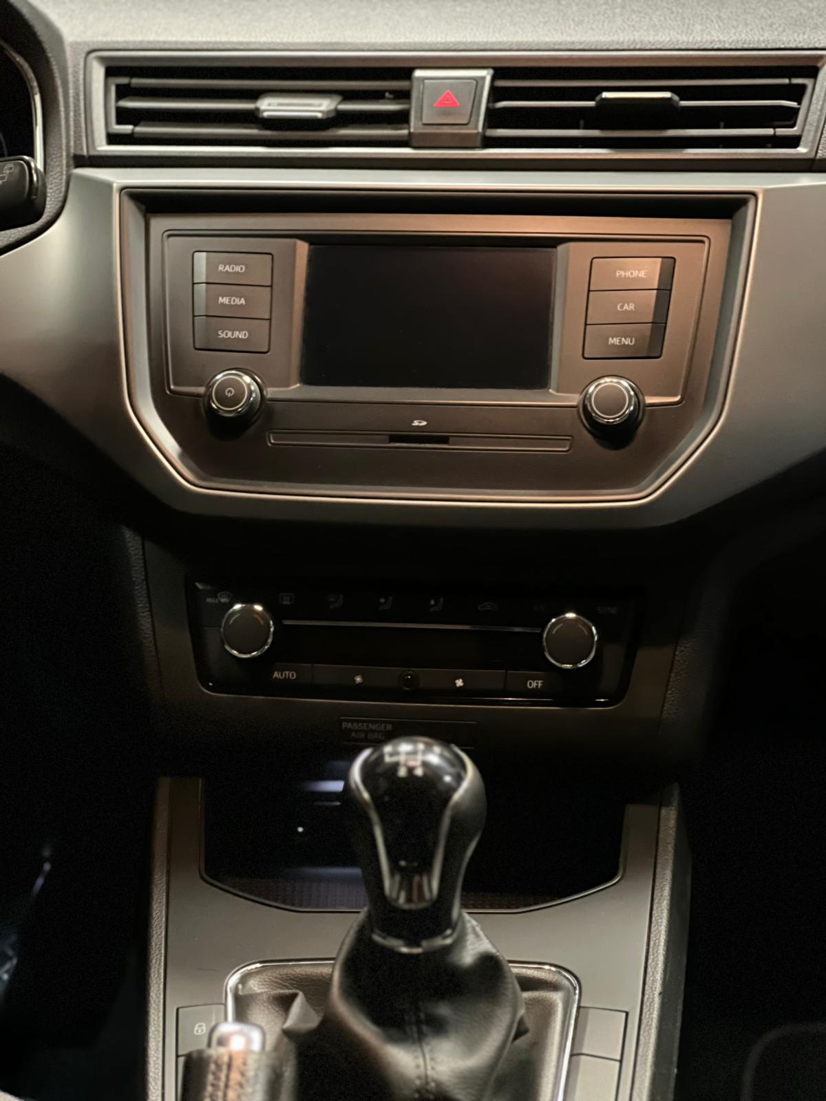 
								Seat Ibiza full									