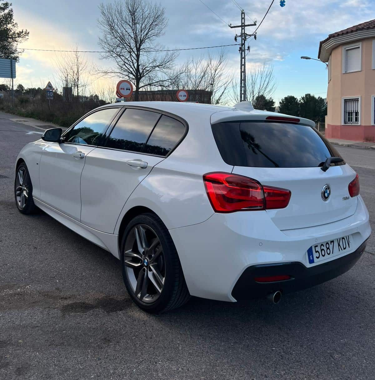 
								BMW Serie 1 – Pack M full									