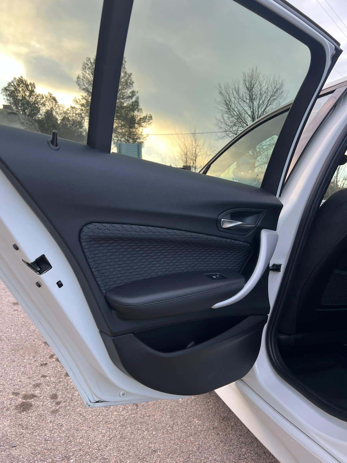 
								BMW Serie 1 – Pack M full									